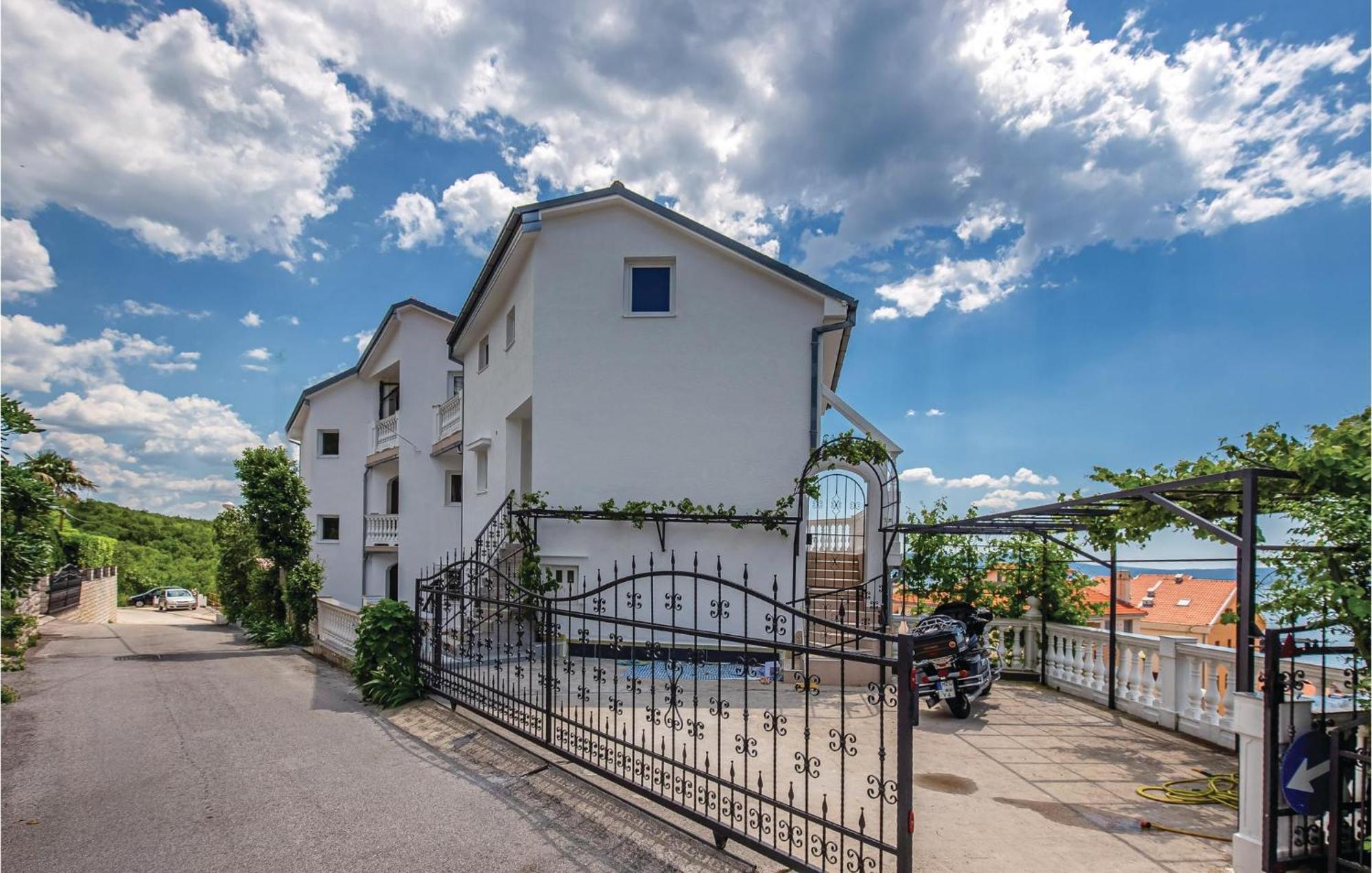 Stunning Apartment In Crikvenica With Wifi Exterior photo